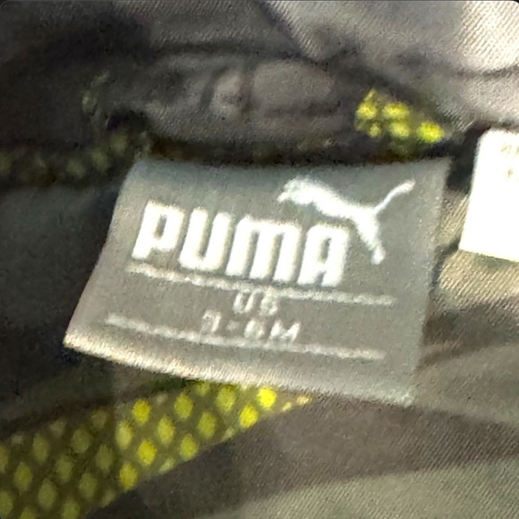Puma Black and Lime Patterned Vest. Boys 3-6 months - Picture 4 of 4